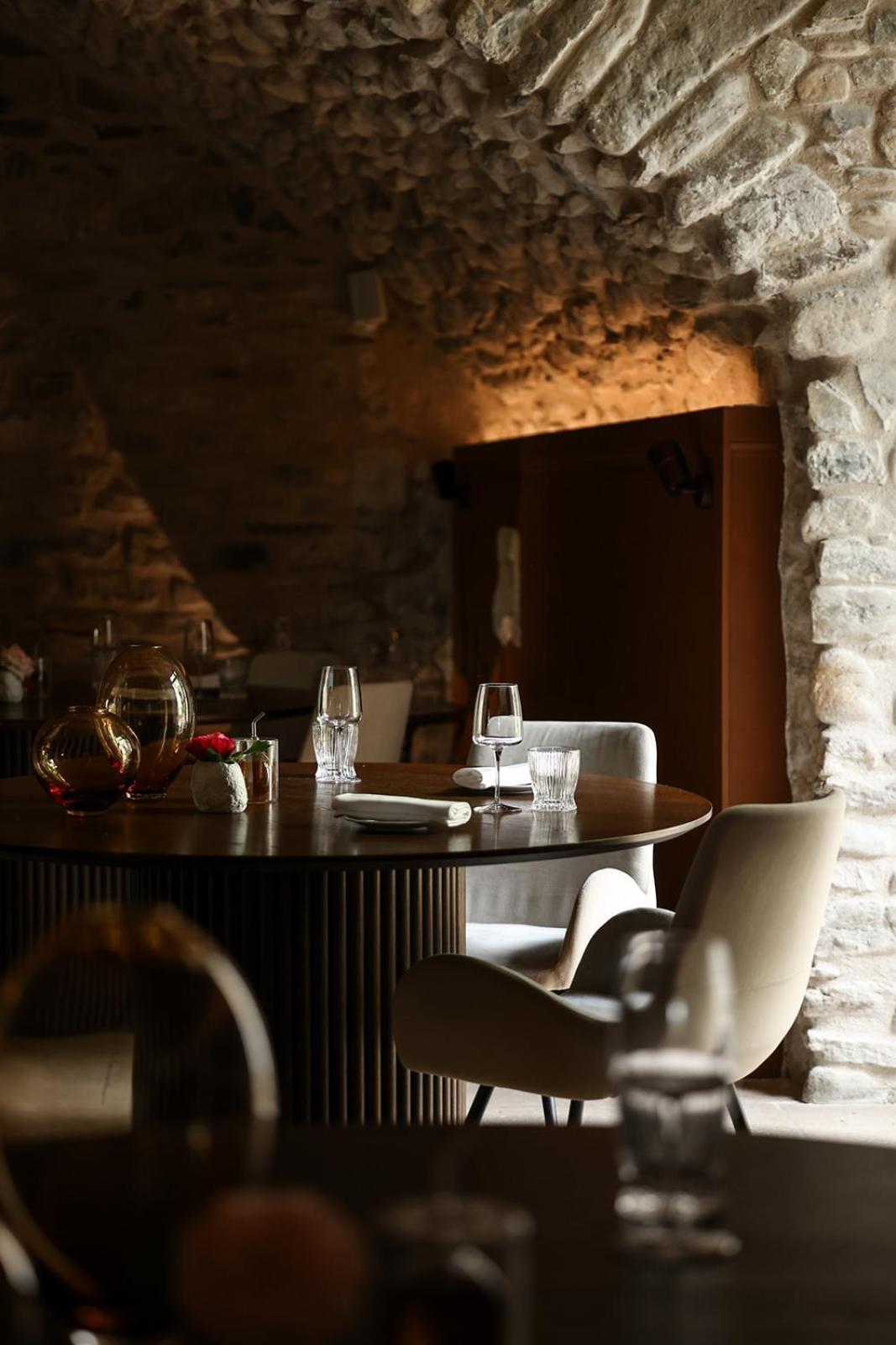 Chateau Les Oliviers De Salettes Charols Kültér fotó