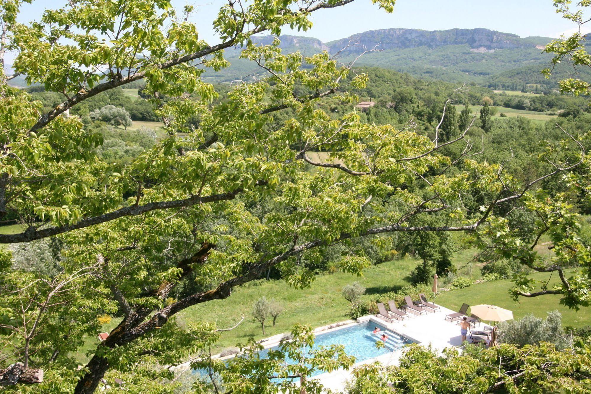 Chateau Les Oliviers De Salettes Charols Kültér fotó